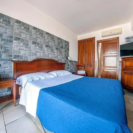 فندق مبيت وإفطار Capomulini